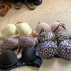Lot of 38B Victoria’s Secret bras!